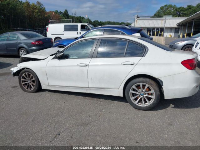 WBA8A3C50JA488416 BMW 320i Xdrive
