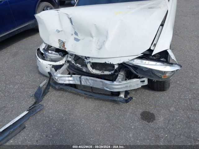 WBA8A3C50JA488416 BMW 320i Xdrive
