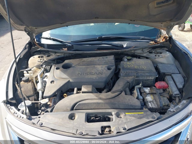 Nissan Altima 2.5 S 2015 1N4AL3AP9FN913981 Image 10