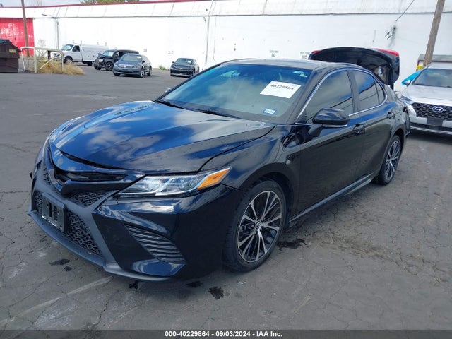 Toyota CAMRY SE 2020 4T1M11AK6LU937593 Image 2
