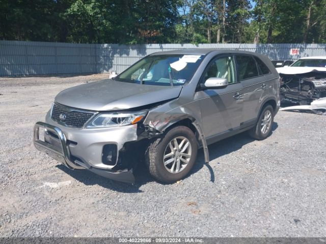 5XYKTCA63EG550251 KIA SORENTO LX