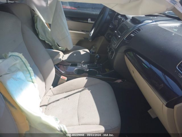 5XYKTCA63EG550251 KIA SORENTO LX