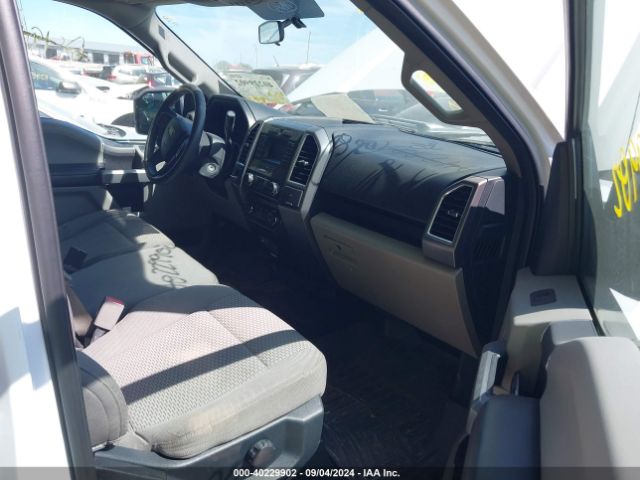 1FTEW1CG0FKD49529 Ford F-150 Xlt
