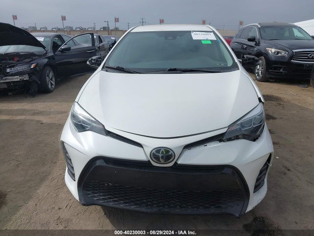 Toyota COROLLA SE 2018 5YFBURHE0JP780123 Image 12