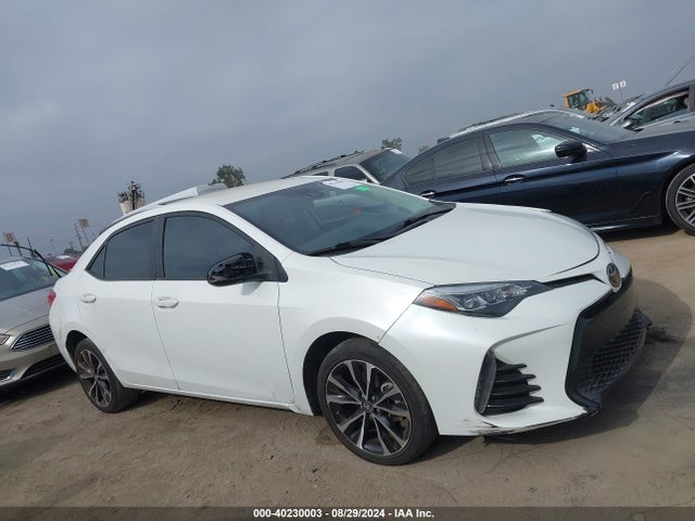 Toyota COROLLA SE 2018 5YFBURHE0JP780123 Image 13