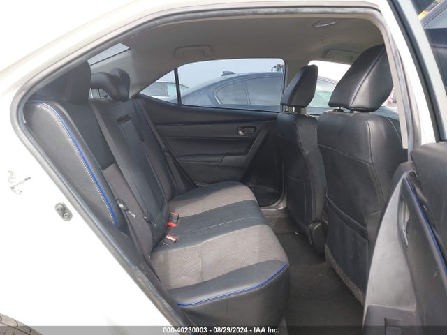 Toyota COROLLA SE 2018 5YFBURHE0JP780123 Image 8