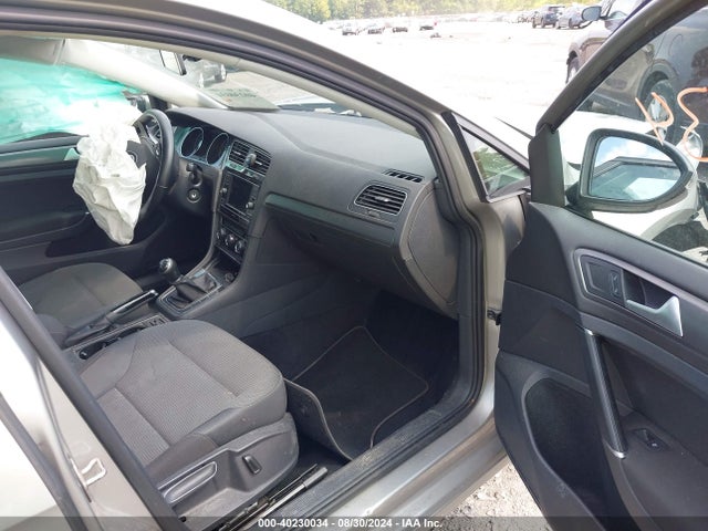 3VWW57AU5KM029142 Volkswagen Golf 1.4t S/1.4t Se