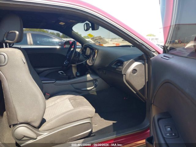2C3CDZAG4KH587372 Dodge Challenger Sxt