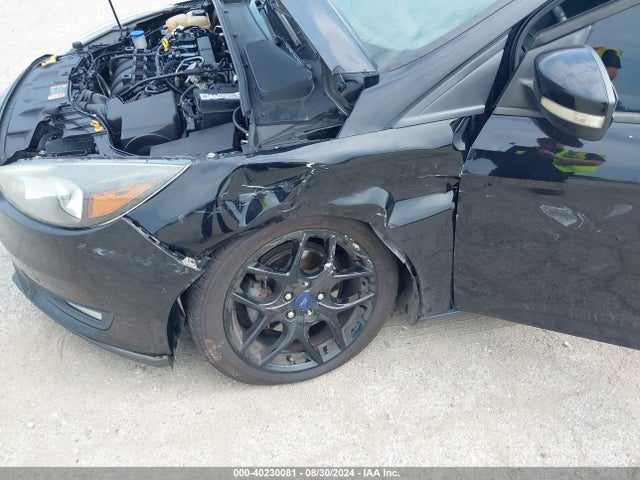 Ford FOCUS SE 2016 1FADP3F24GL330262 Image 6