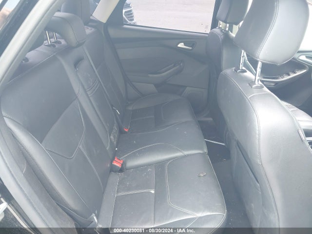 Ford FOCUS SE 2016 1FADP3F24GL330262 Image 8