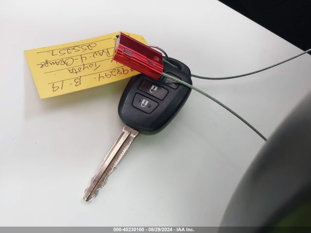 Toyota Rav4 Xle 2016 2T3WFREV6GW255257 Image 11