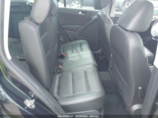 WVGSV7AXXHK025482 Volkswagen Tiguan 2.0t Wolfsburg Edition