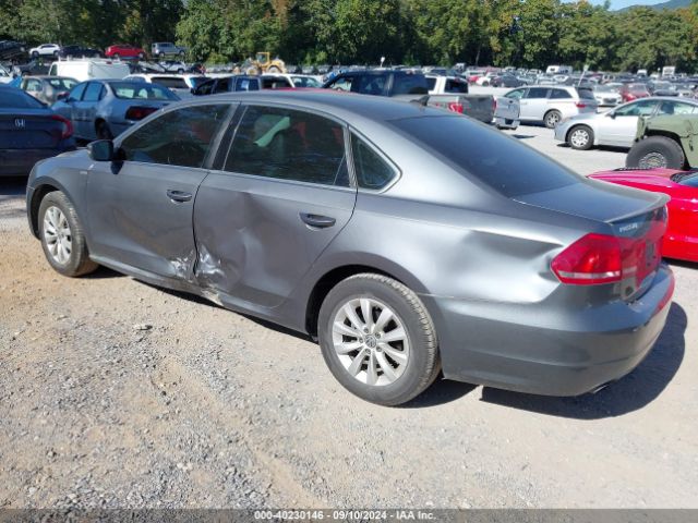 1VWAT7A3XEC050758 Volkswagen Passat 1.8t Wolfsburg Edition