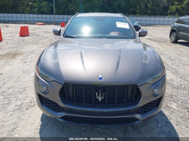 ZN661YUS2HX246860 Maserati LEVANTE S