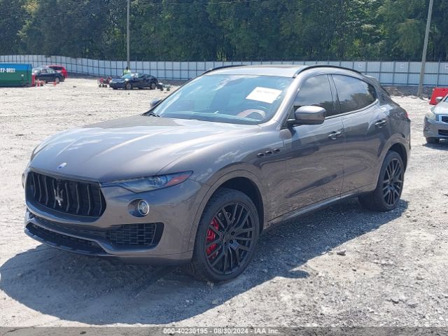 ZN661YUS2HX246860 Maserati LEVANTE S