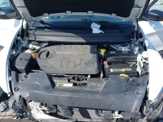 1C4PJLAS3HW607435 Jeep Cherokee Altitude Fwd