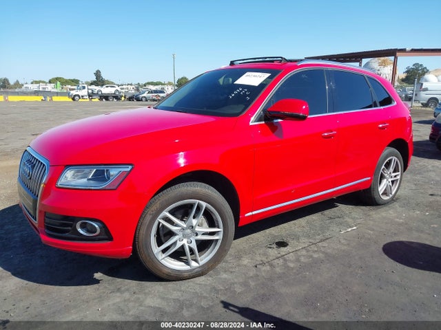 Audi Q5 2.0t Premium 2015 WA1LFAFP8FA113939 Image 2