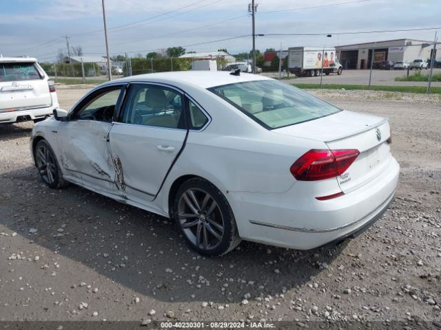 1VWDT7A39HC000922 Volkswagen Passat 1.8t R-line