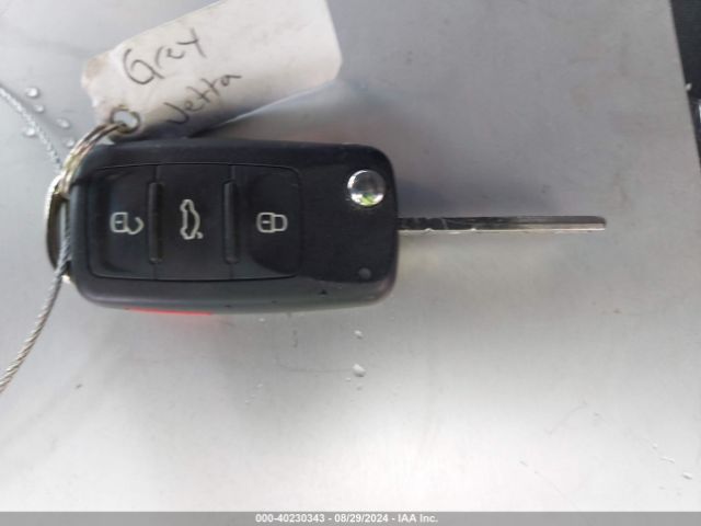3VW267AJ7GM332383 Volkswagen Jetta 1.4t S