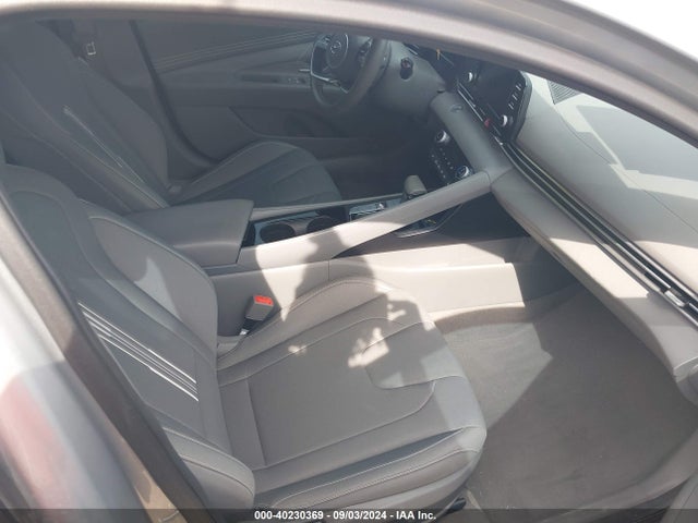 Hyundai ELANTRA SEL 2022 5NPLS4AG6NH085558 Image 5