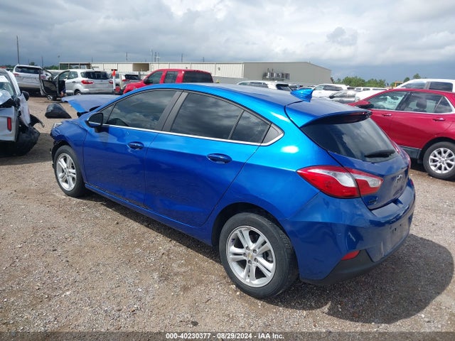 Chevrolet Cruze Lt Auto 2018 3G1BE6SMXJS650809 Image 3