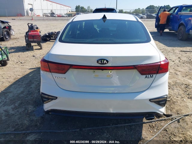 KIA Forte Lxs 2019 3KPF24AD2KE078934 Image 16