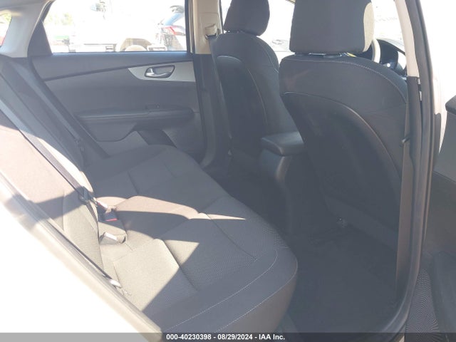 KIA Forte Lxs 2019 3KPF24AD2KE078934 Image 8