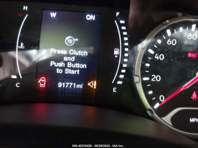 ZACCJBAH6JPG69332 Jeep Renegade Sport 4x4