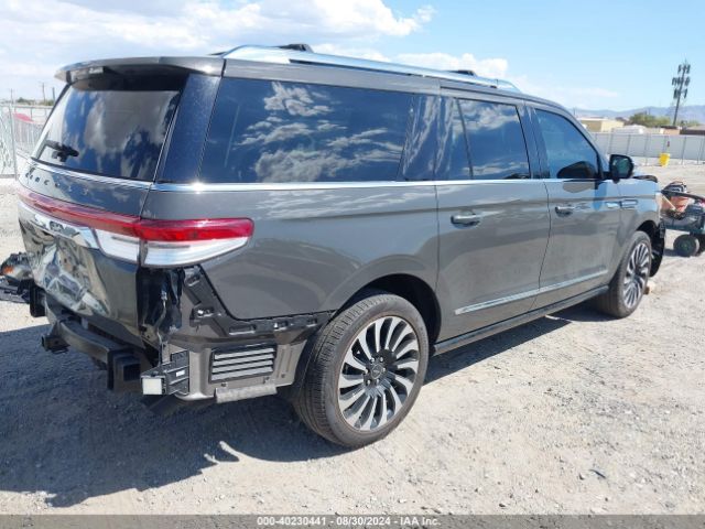 5LMJJ3TTXNEL12743 Lincoln Navigator Black Label L