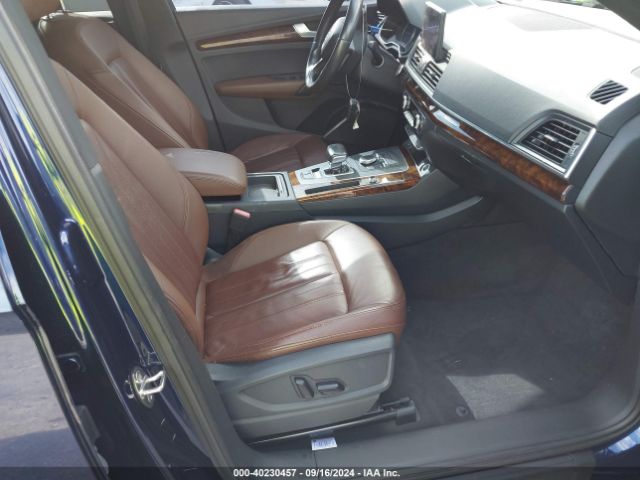 WA1ANAFY8J2134201 Audi Q5 2.0t Premium/2.0t Tech Premium