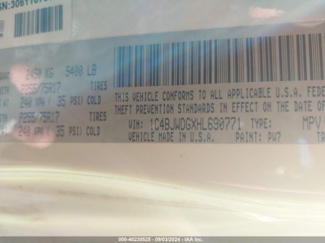 1C4BJWDGXHL690771 Jeep Wrangler Unlimited Sport 4x4