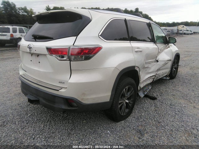 Toyota Highlander Xle V6 2016 5TDKKRFH9GS175388 Image 4