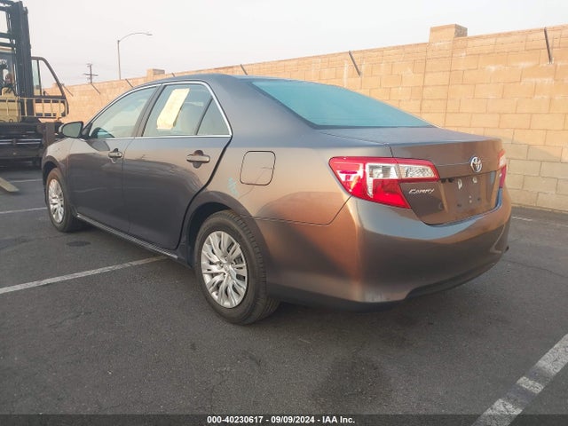 Toyota CAMRY LE 2014 4T4BF1FKXER346600 Image 3