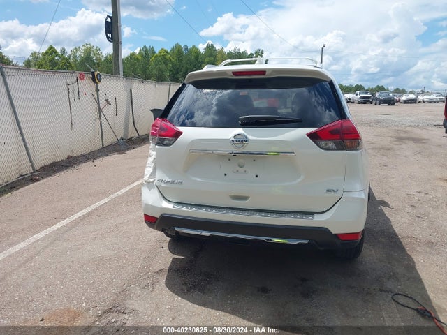 Nissan ROGUE SV 2017 JN8AT2MT0HW388064 Image 16