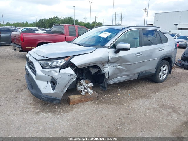 Toyota Rav4 Xle 2021 2T3W1RFV5MW137645 Image 2