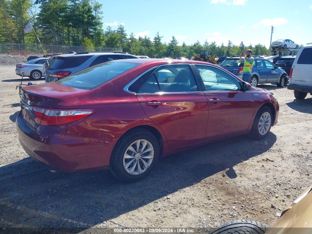 4T1BD1FK8GU180323 Toyota Camry Hybrid Le