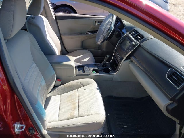 4T1BD1FK8GU180323 Toyota Camry Hybrid Le