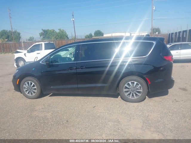Chrysler Pacifica Hybrid Select 2024 2C4RC1S71RR134579 Image 14