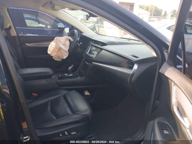 1GYKNBRS5HZ300287 Cadillac XT5 LUXURY