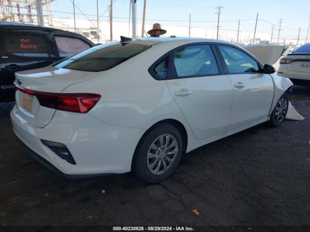 3KPF24AD7KE138254 KIA FORTE FE