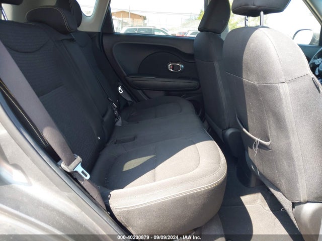 KIA SOUL + 2014 KNDJP3A59E7046503 Image 8