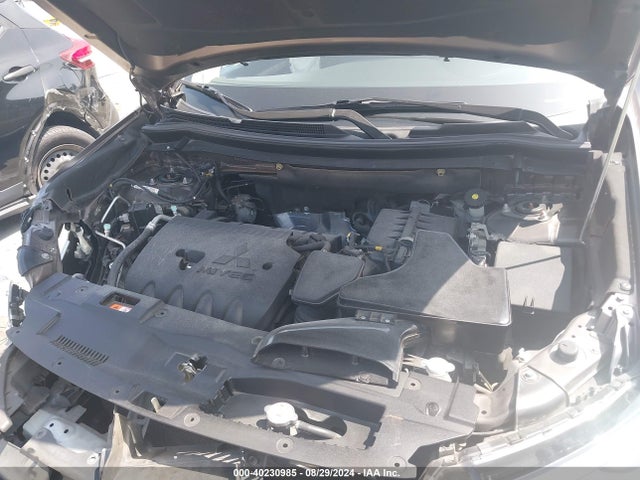 2016 MITSUBISHI OUTLANDER JA4AD2A31GZ050970 Photo 9