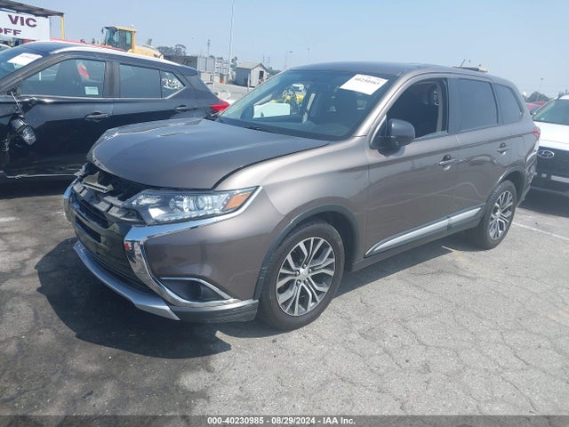2016 MITSUBISHI OUTLANDER JA4AD2A31GZ050970 Photo 1