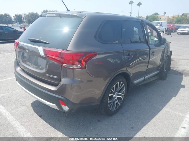 2016 MITSUBISHI OUTLANDER JA4AD2A31GZ050970 Photo 3