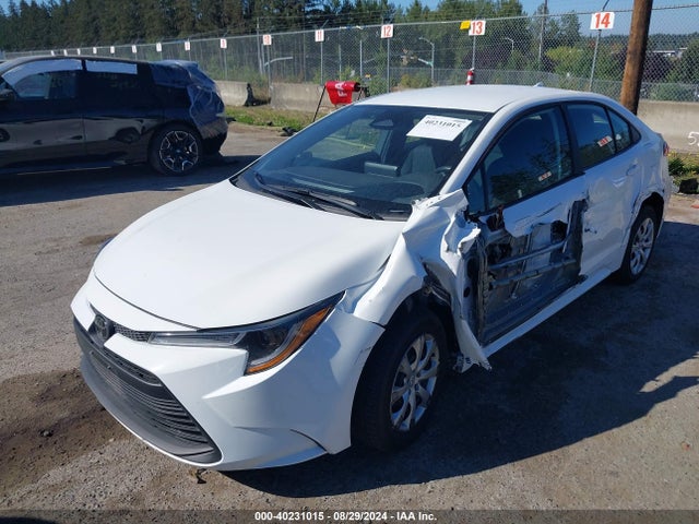 Toyota COROLLA LE 2023 5YFB4MDEXPP063276 Image 2