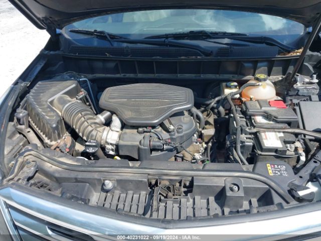 1GYKNARS5HZ277135 Cadillac Xt5 Standard