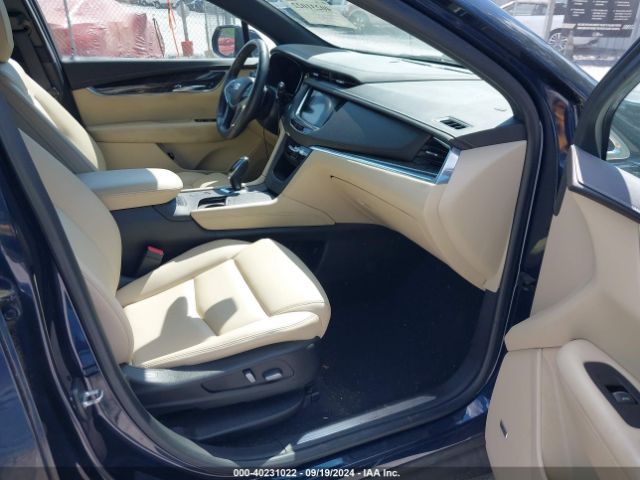 1GYKNARS5HZ277135 Cadillac Xt5 Standard