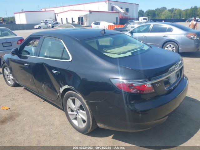 2011 SAAB 9-5 YS3GN4AR9B4006582 Photo 2