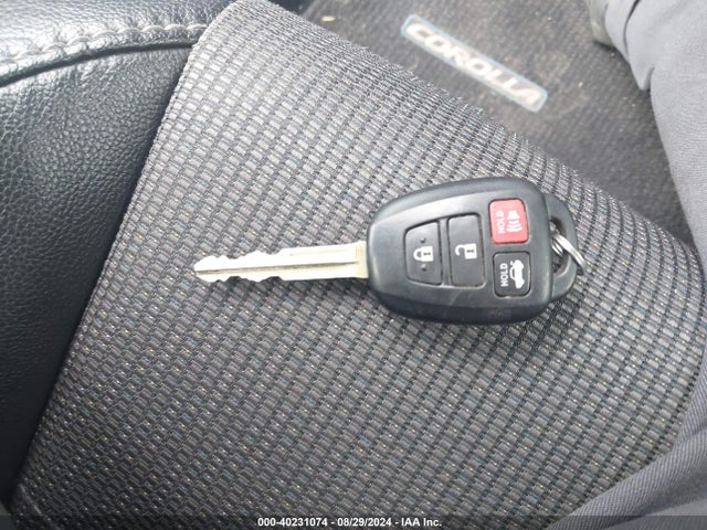 Toyota Corolla S Plus 2015 2T1BURHE1FC376481 Image 11