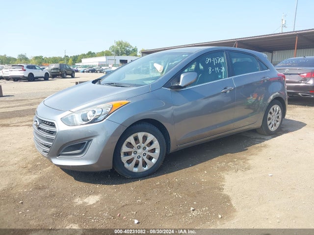 2016 Hyundai Elantra Gt მანქანა იყიდება აუქციონზე, vin: KMHD35LH4GU305958, აუქციონის ნომერი: 40231082